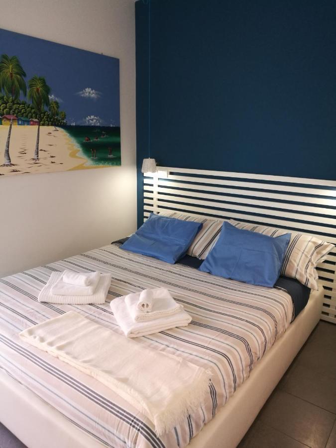 Casa Vacanze Thea Giardini Naxos Eksteriør billede