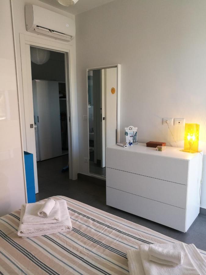 Casa Vacanze Thea Giardini Naxos Eksteriør billede
